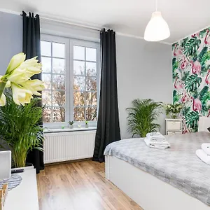  Apartament Maya's Flats & - Old Town Dluga 66